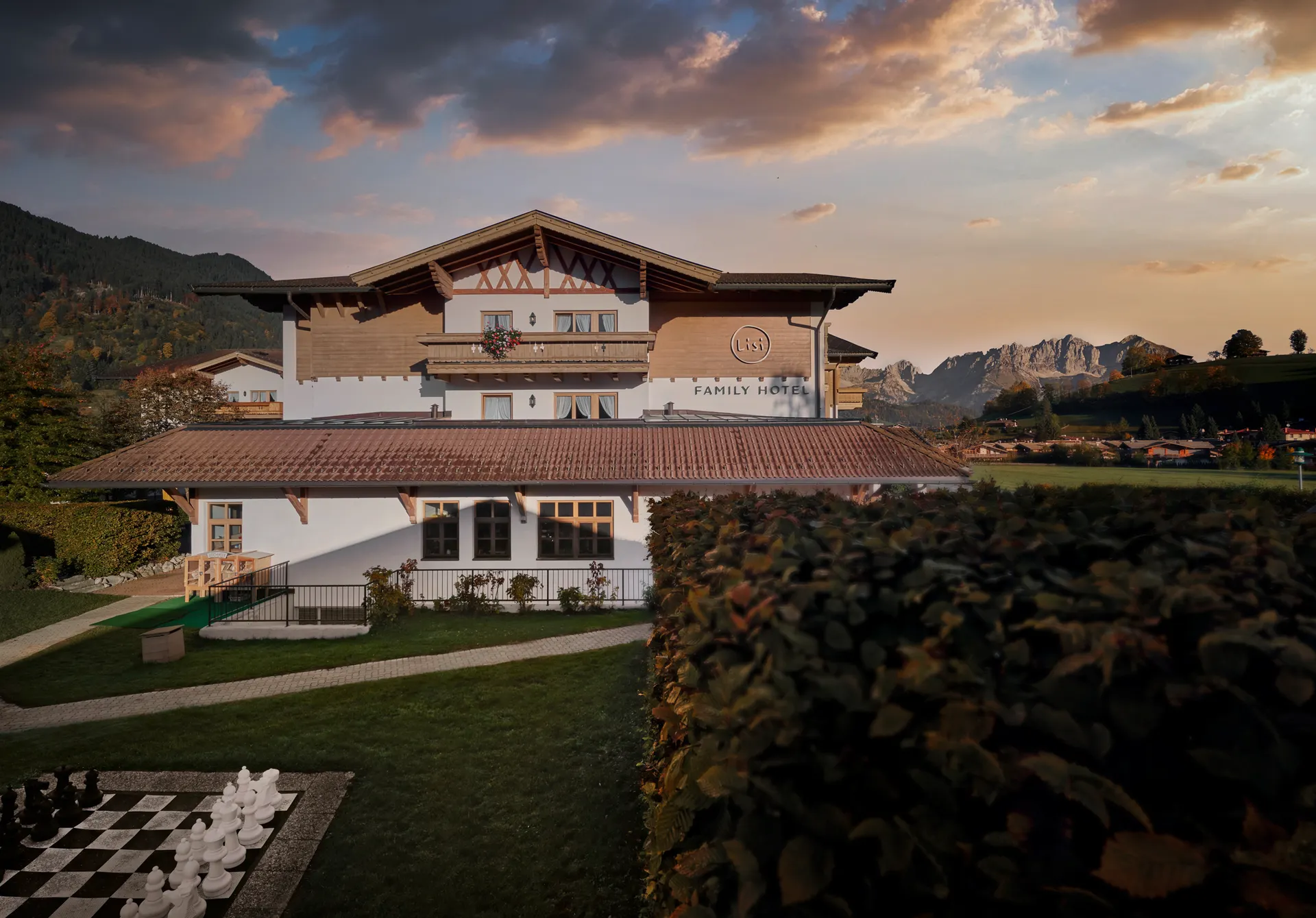LISI FAMILY Hotel - Buitenaanzicht