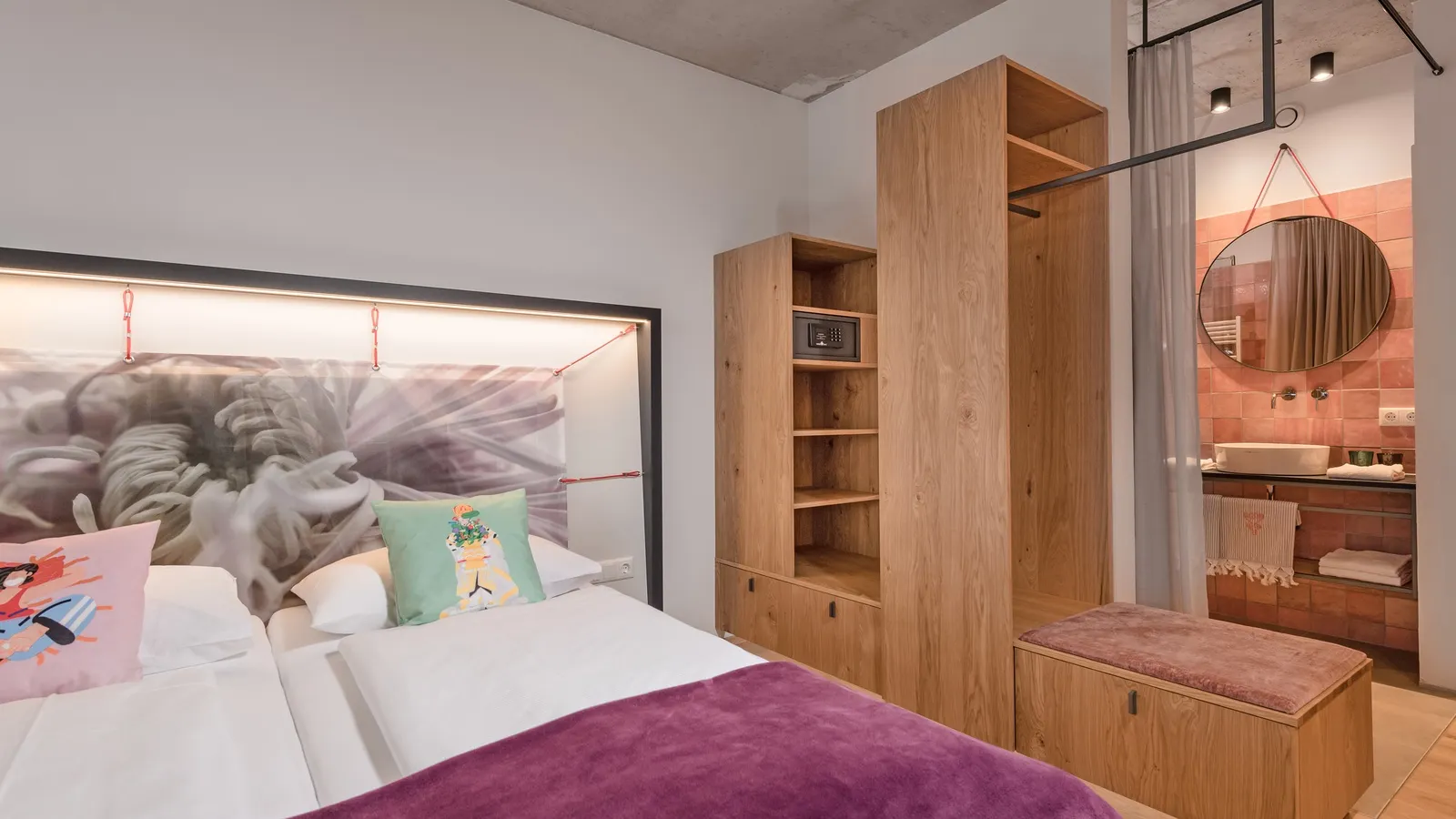 Hotel BLÜ - Double Room Type A (in the