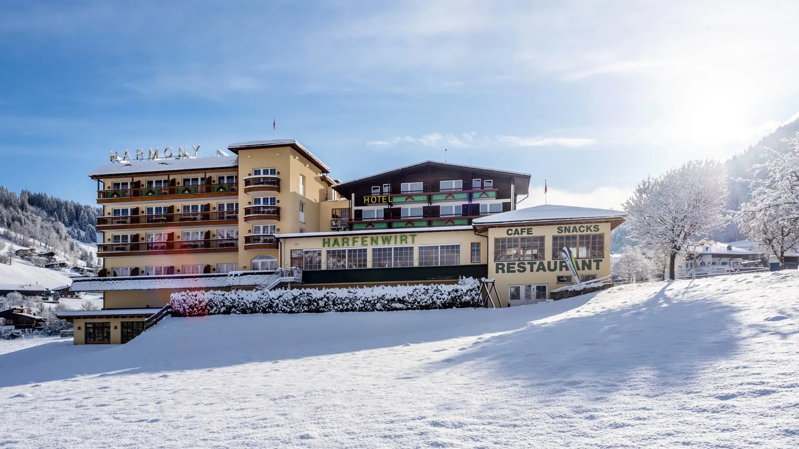 Hotel Harfenwirt - Buitenaanzicht