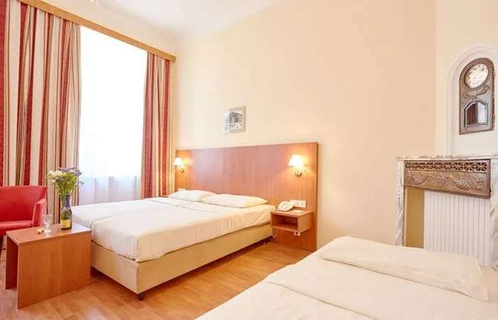 Hotel Mozart - Kamer