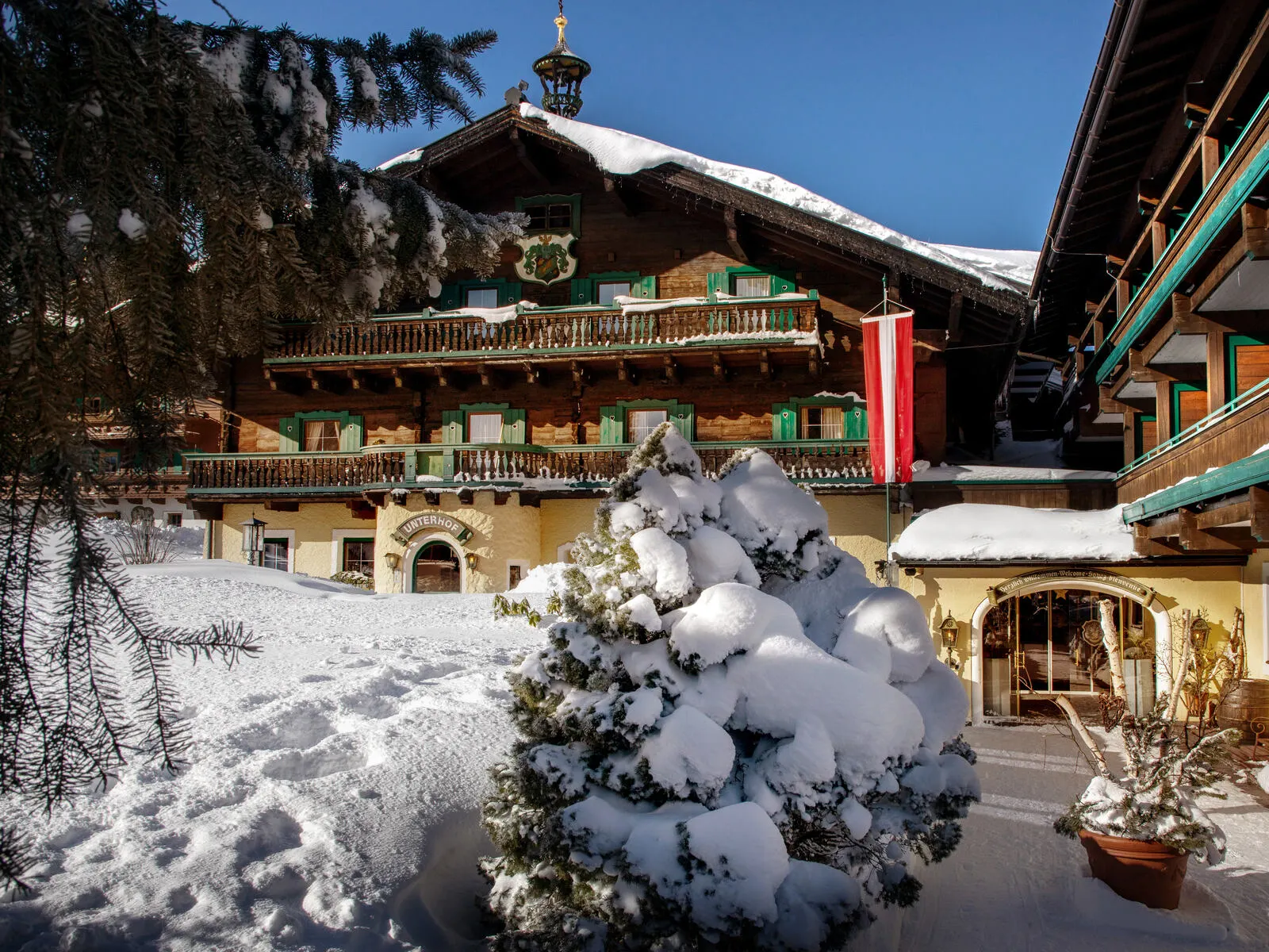 Hotel Unterhof - Buitenaanzicht