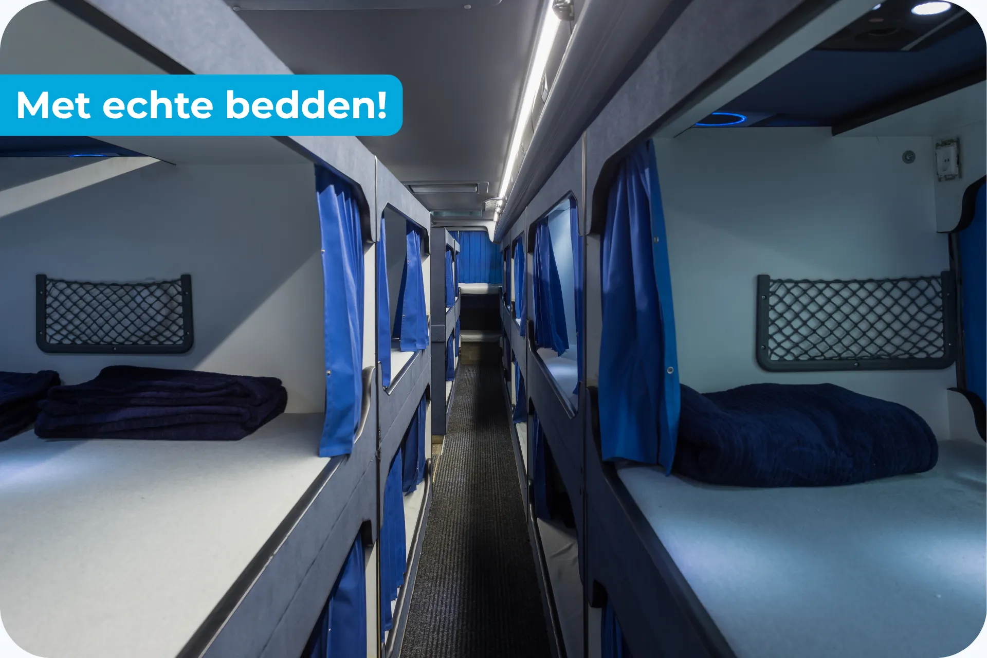 De bedden van de Dream Class bus van Snowtravel