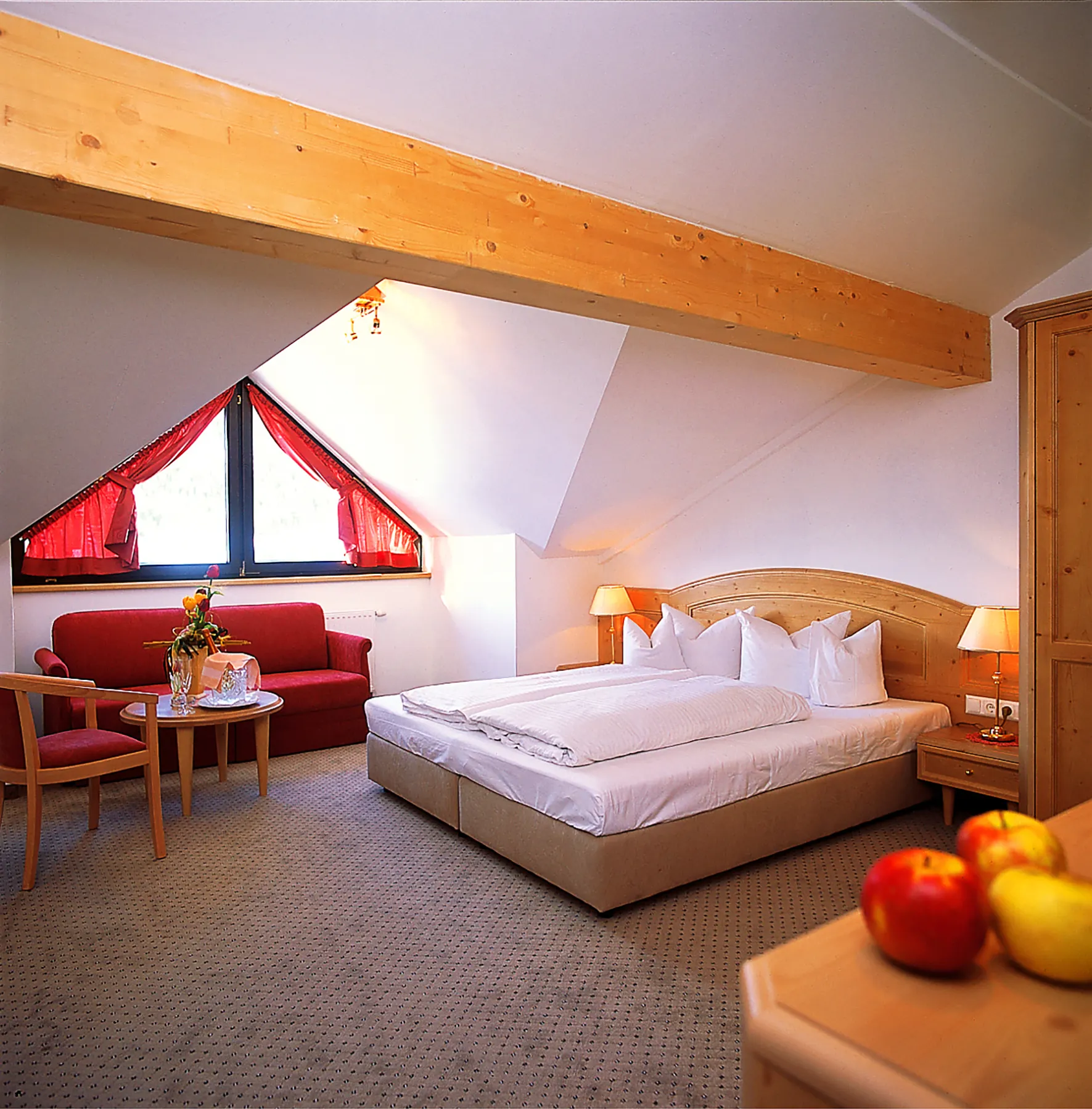 Hotel Alpenruh - Comfort tweepersoonskamer met balkon uitzicht op bergen
