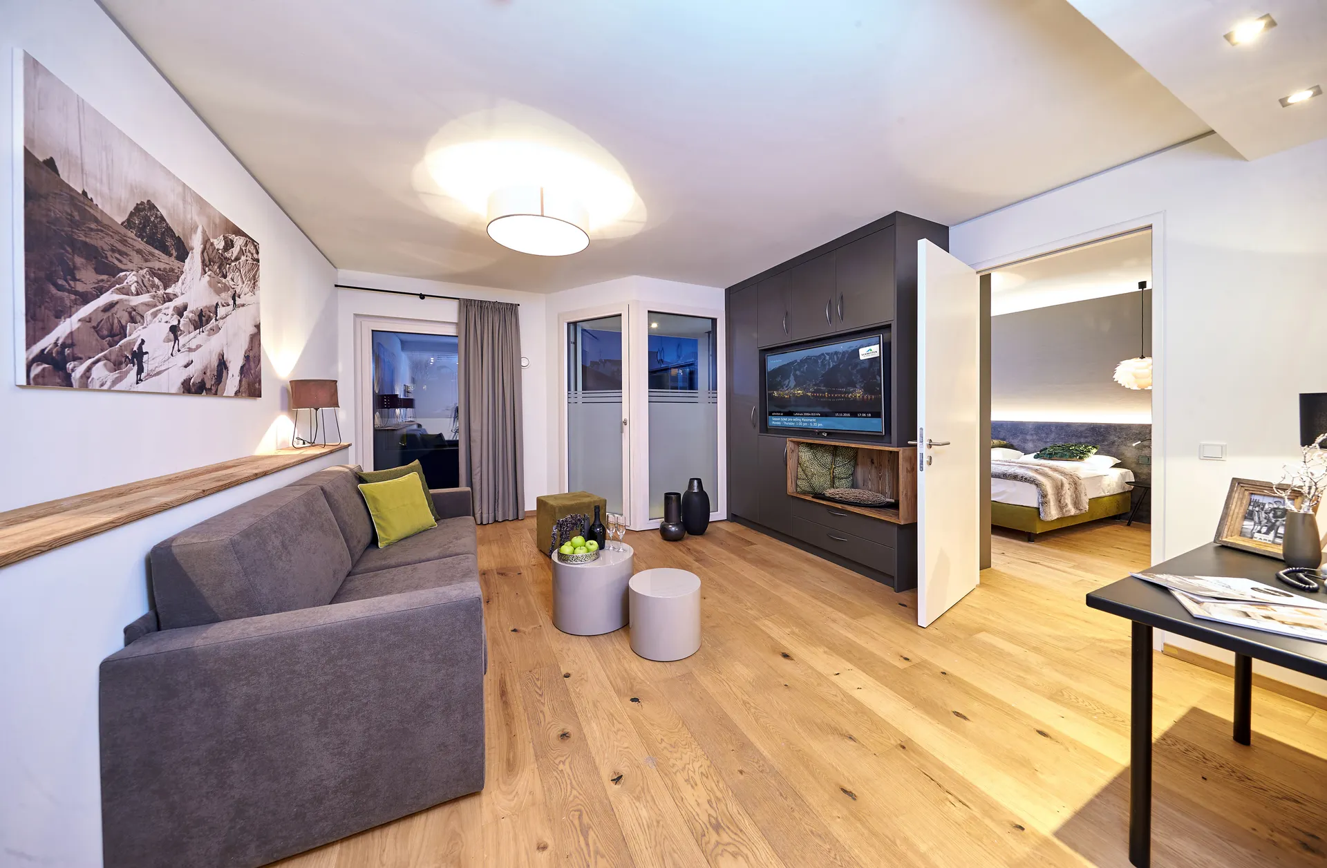 Hotel Two Timez - Deluxe Suite met balkon