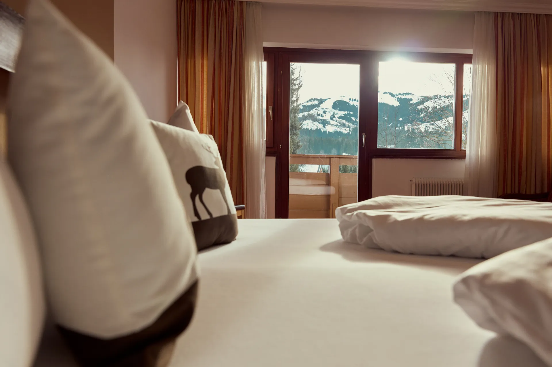 Parkhotel Kirchberg - Tweepersoonskamer met 2 extra bedden mogelijk
