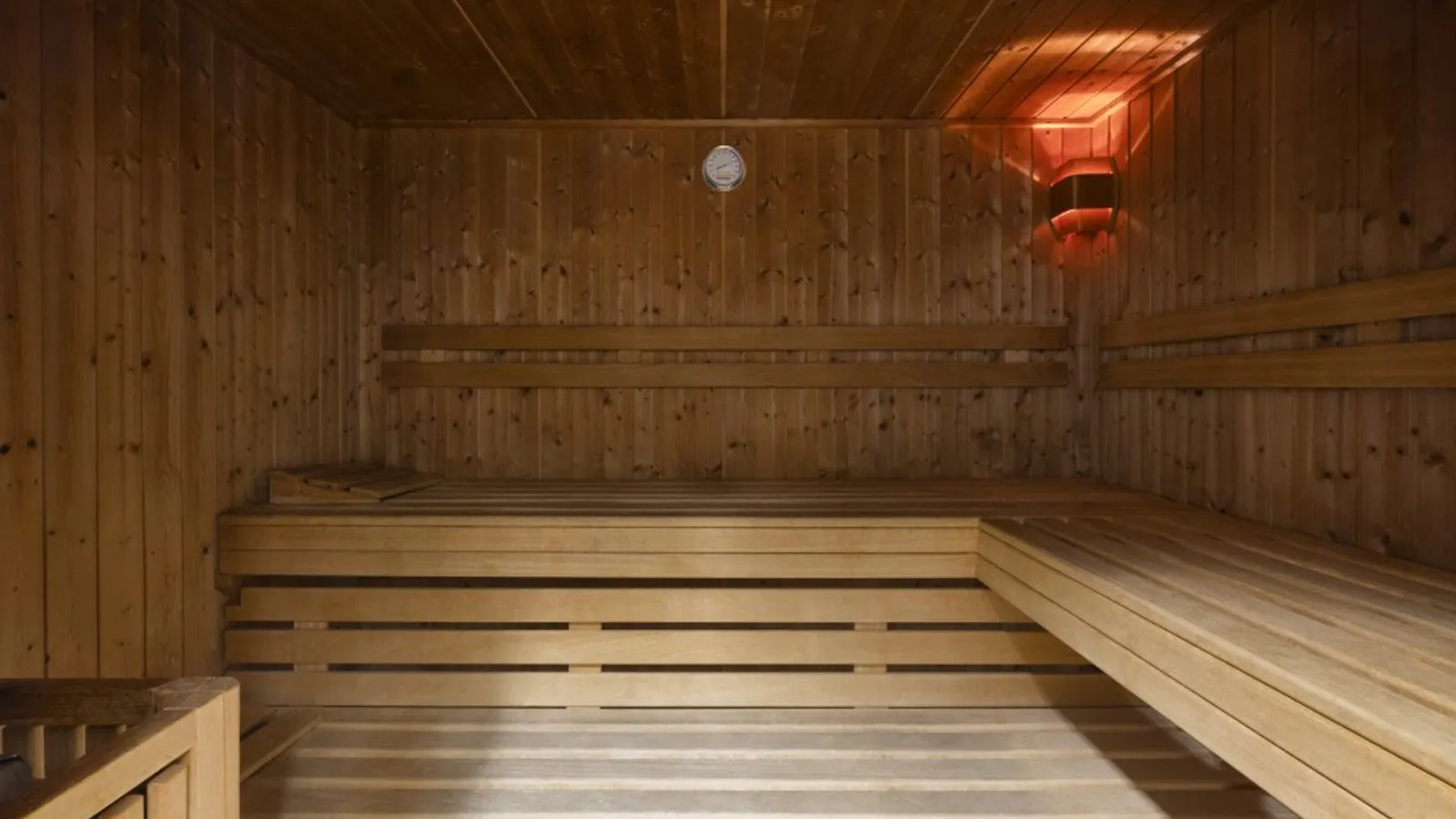 Vienna House by Wyndham Martinspark - Wellness
