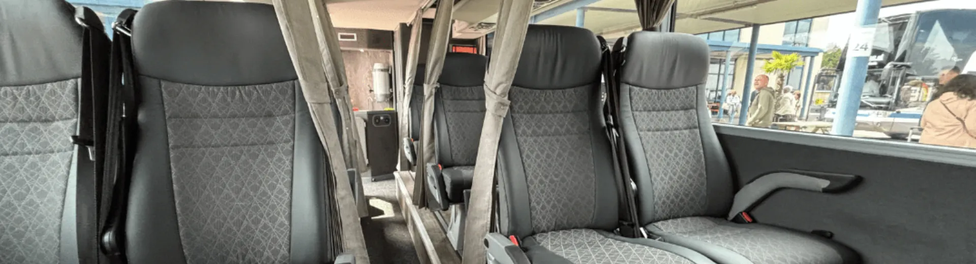 Binnenkant van een premium class bus