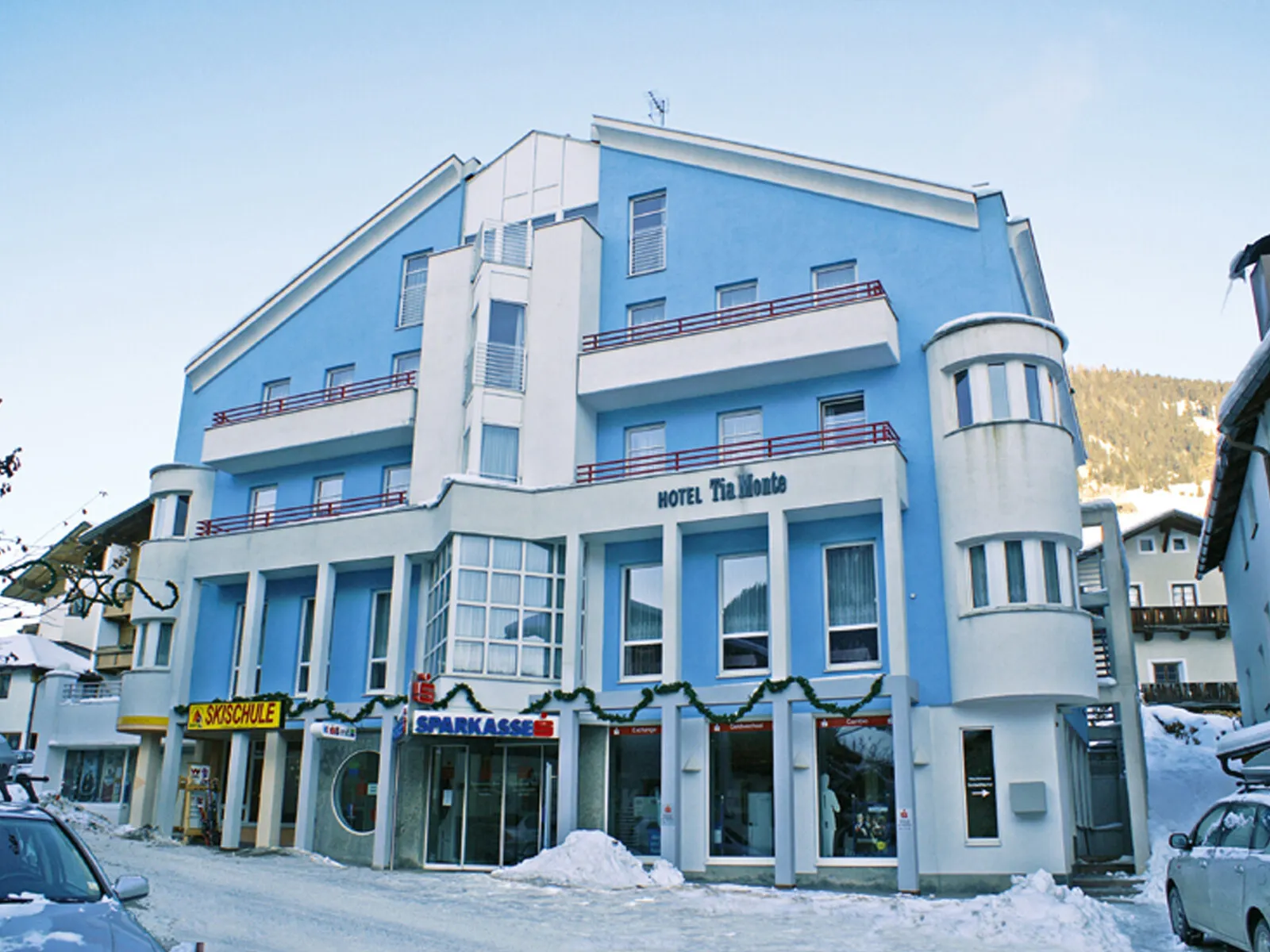 Hotel Tia Monte - Buitenaanzicht