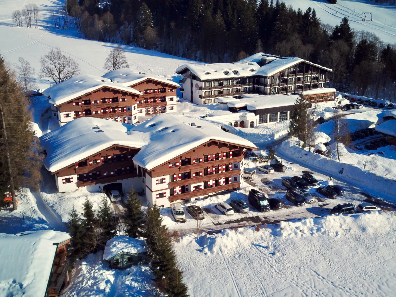 Familien- und Sporthotel Marco Polo Club Alpina - Buitenaanzicht