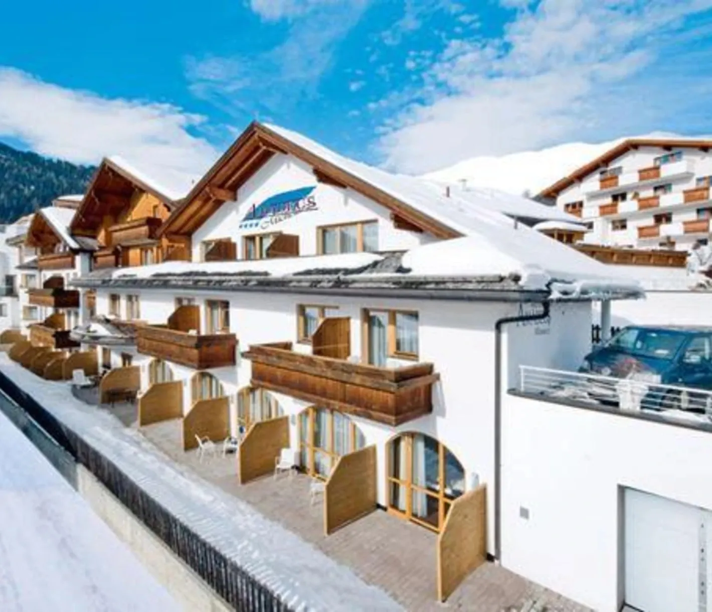Hotel Amadeus-Micheluzzi - Buitenaanzicht