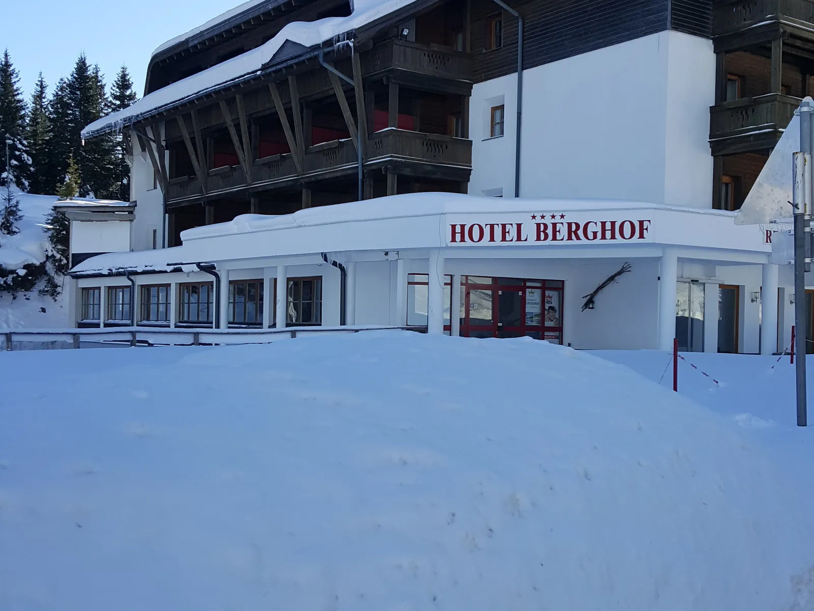 Hotel Berghof - Buitenaanzicht