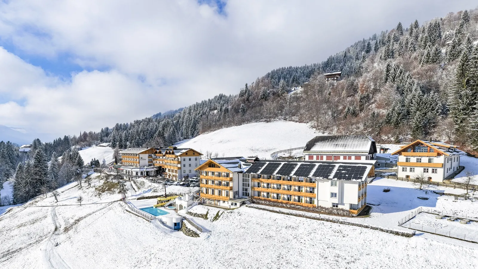 Ferienhotel Glocknerhof - Buitenaanzicht