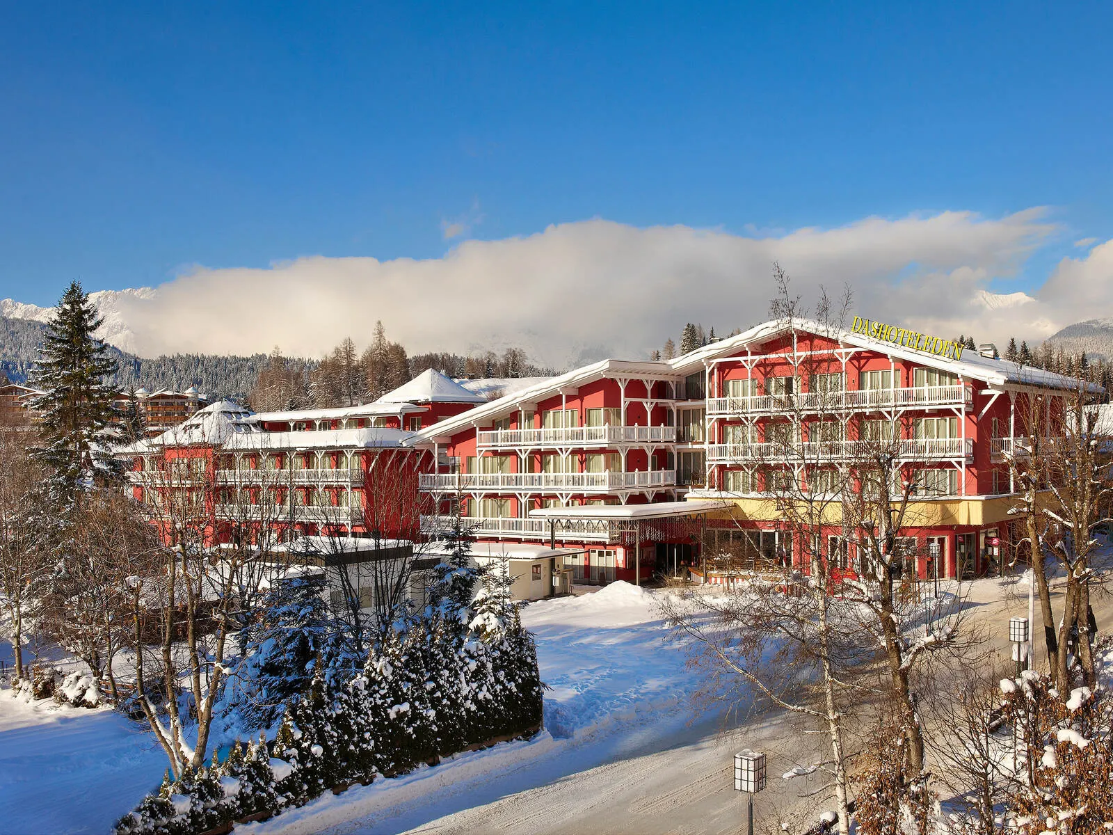 Das Hotel Eden - Buitenaanzicht