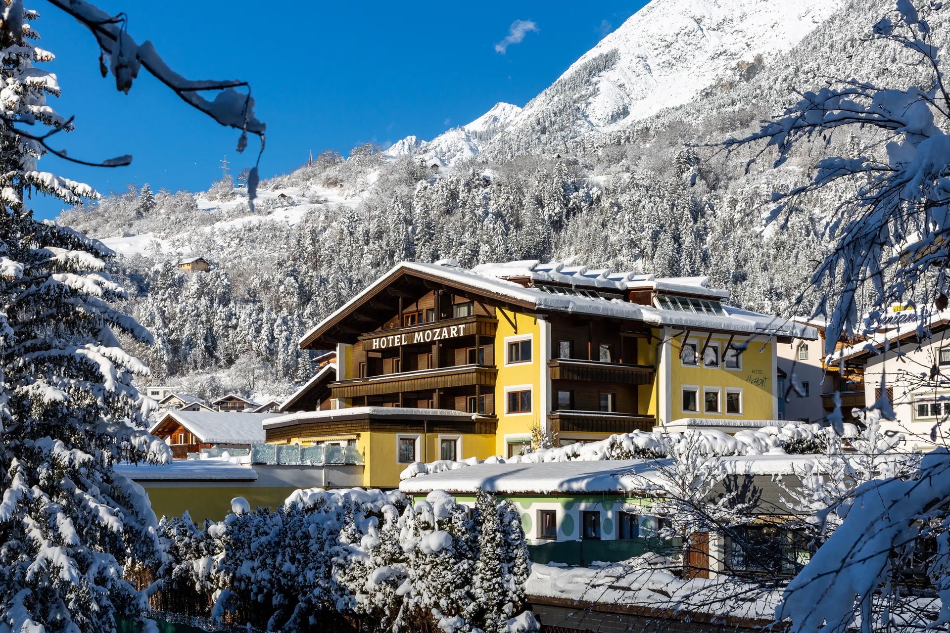 Hotel Mozart Landeck - Buitenaanzicht