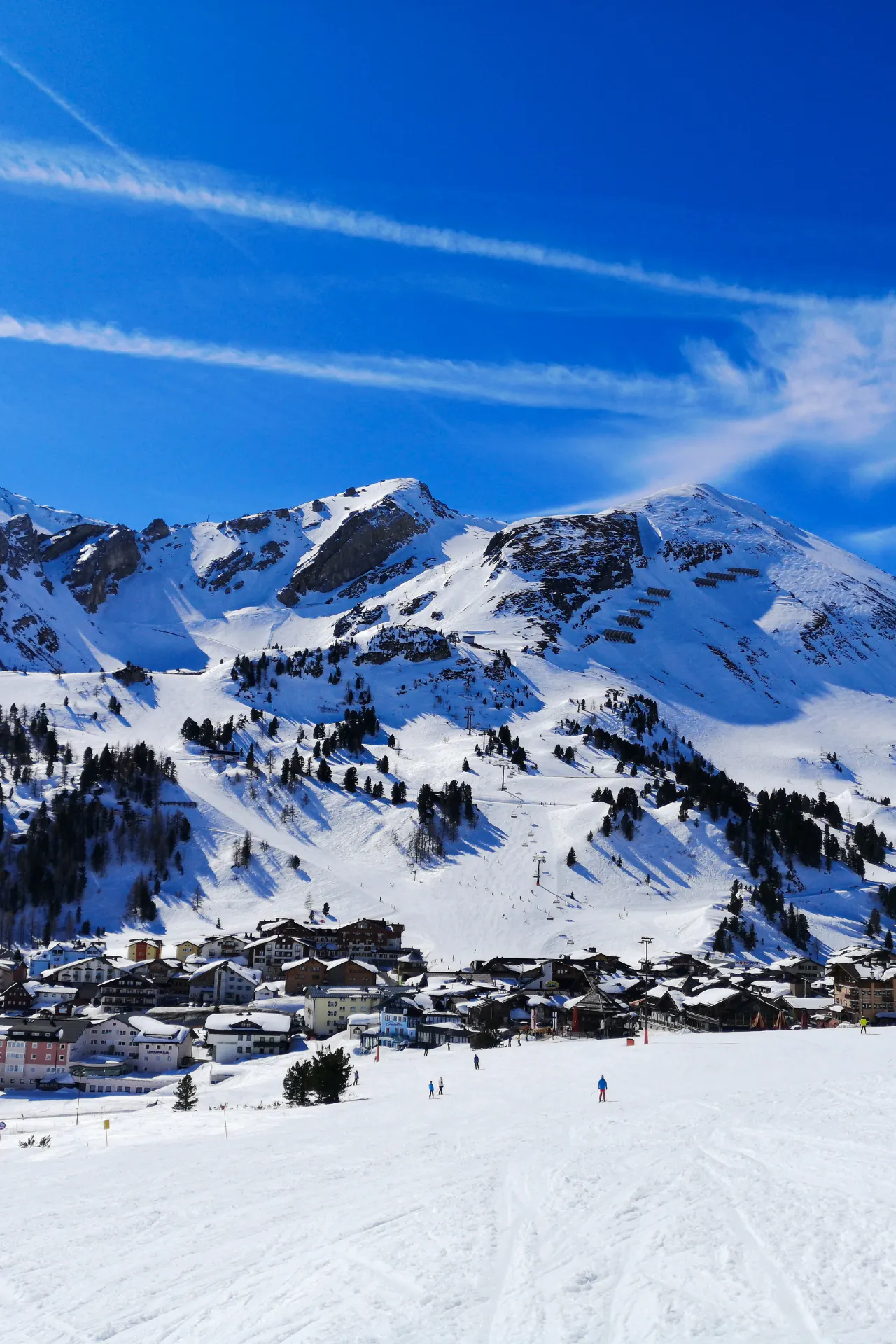 Skipiste bij het dorp Obertauern.
