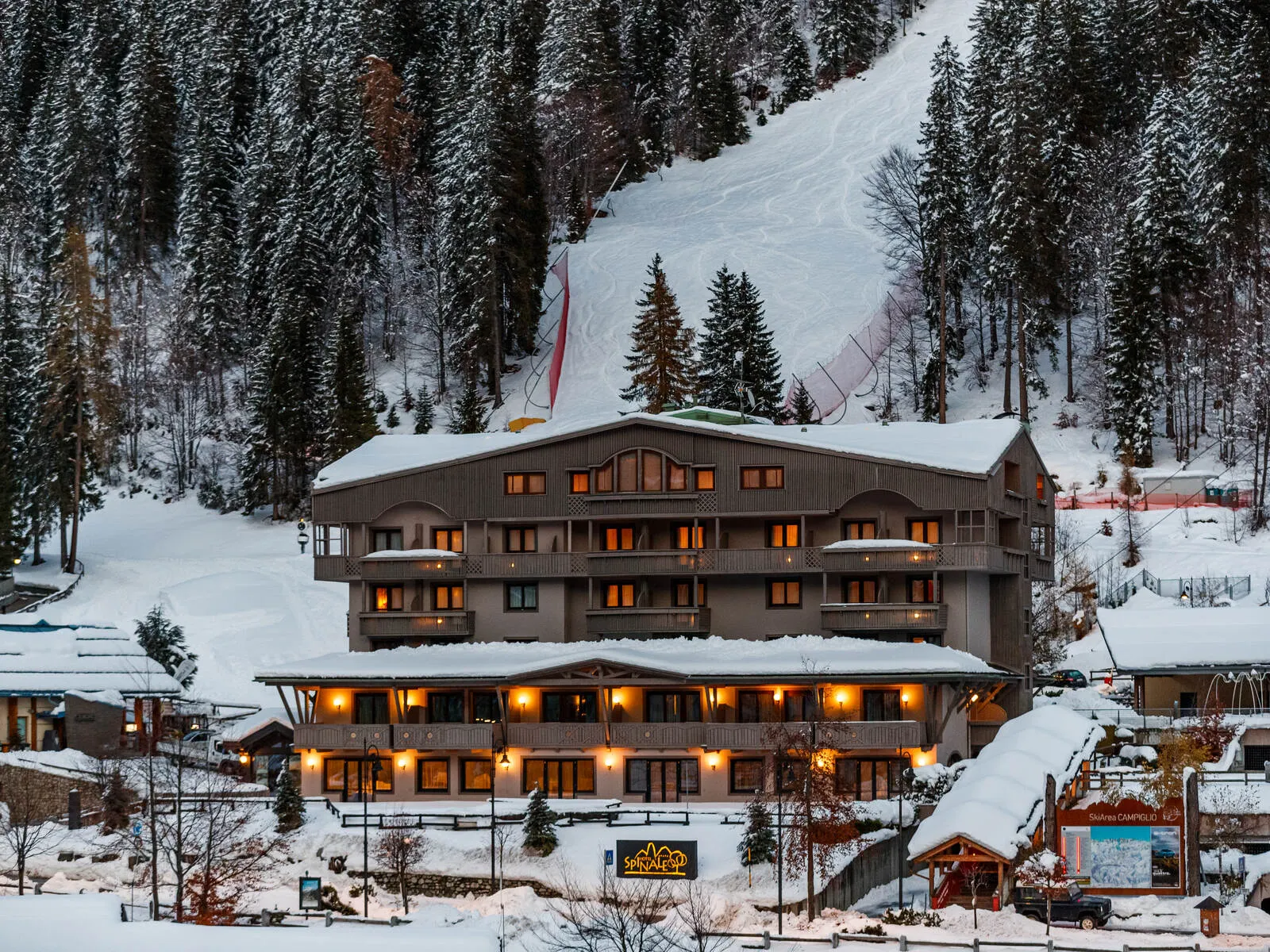 Hotel Spinale - Buitenaanzicht