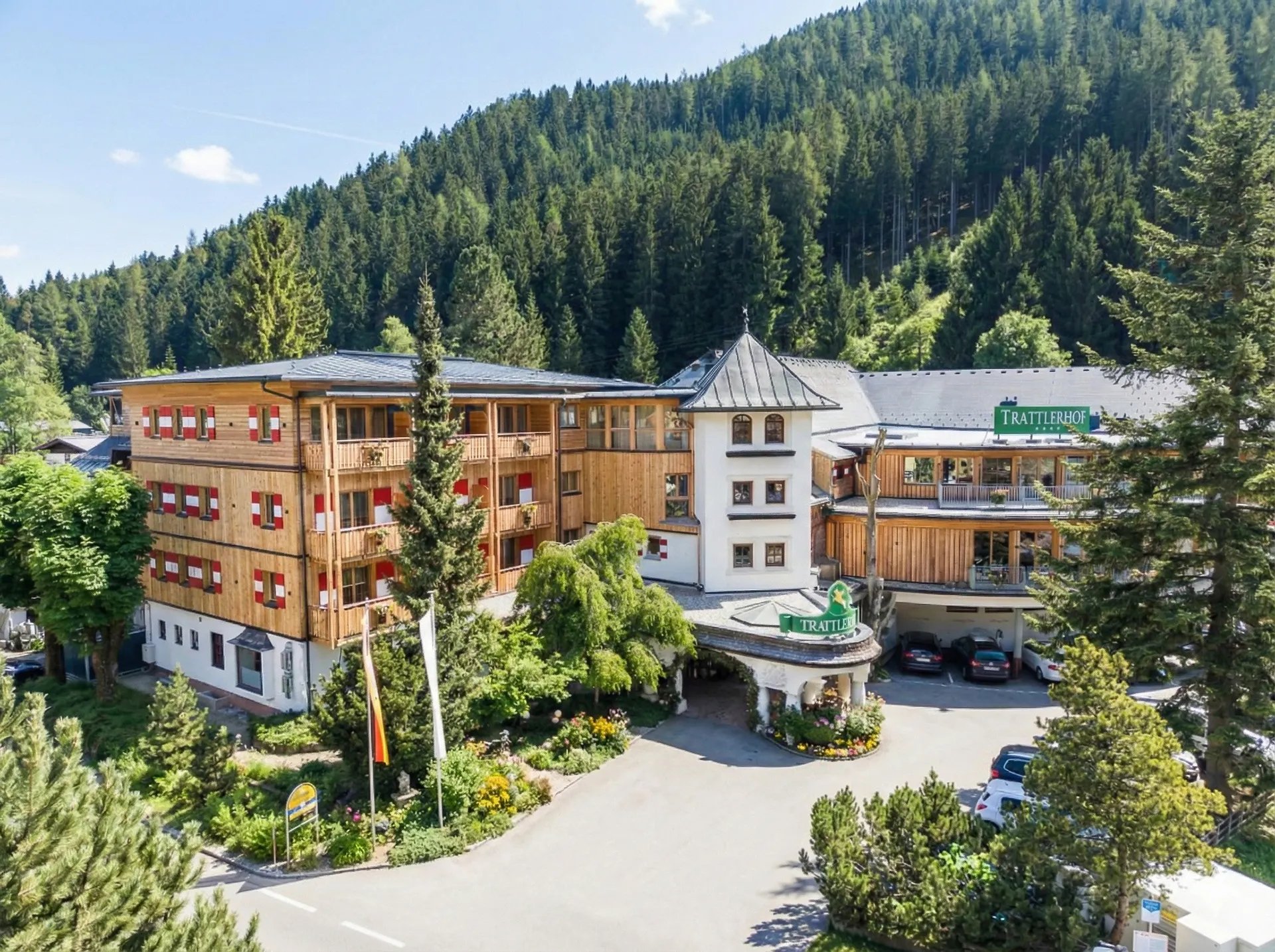 Hotel Trattlerhof - Buitenaanzicht