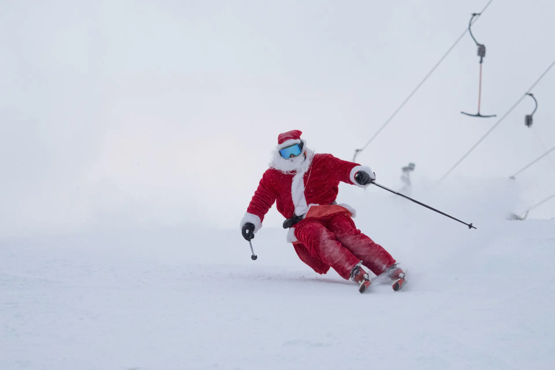 kerstman op ski's