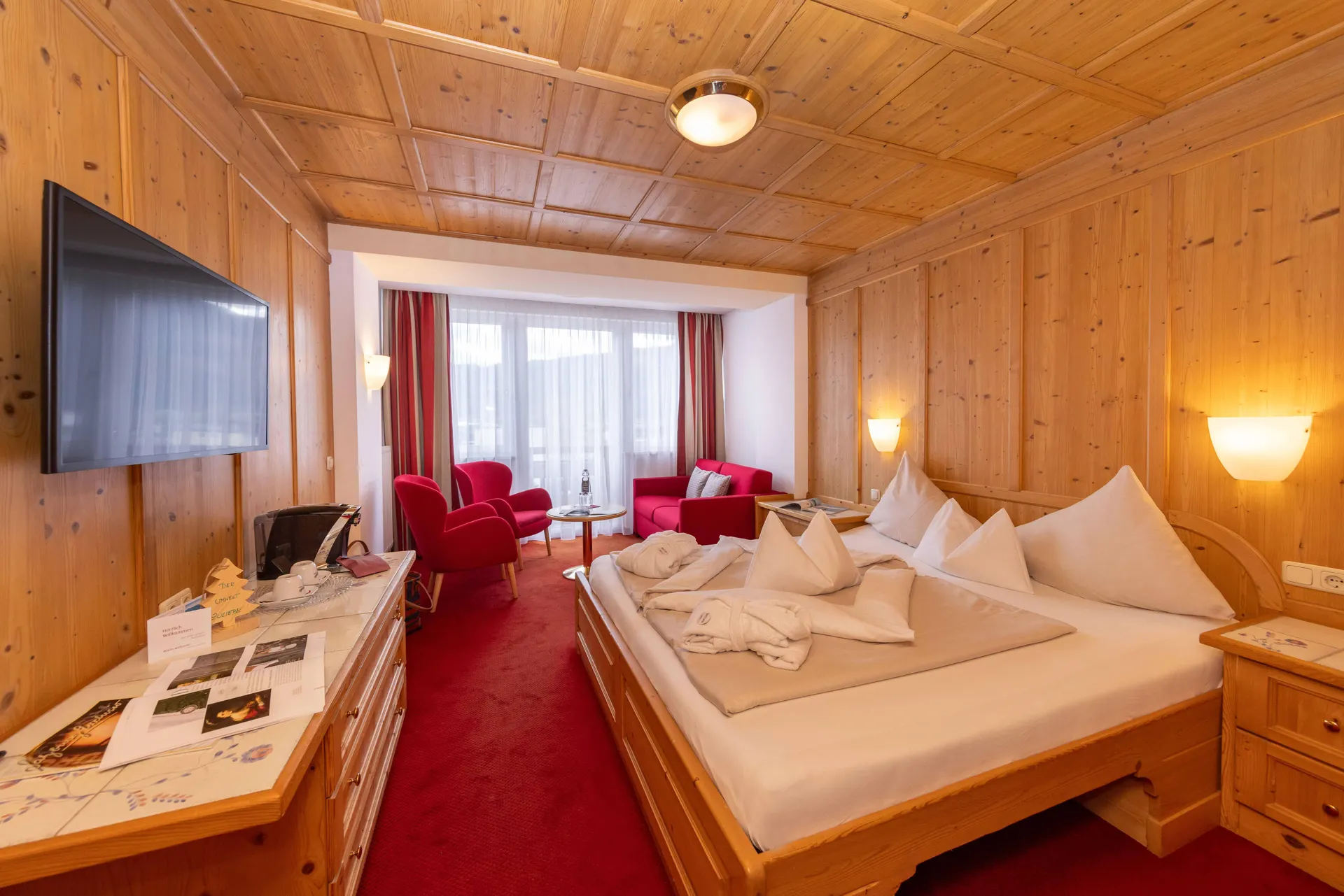 Hotel Latini - Junior Suite "Edelweiss"
