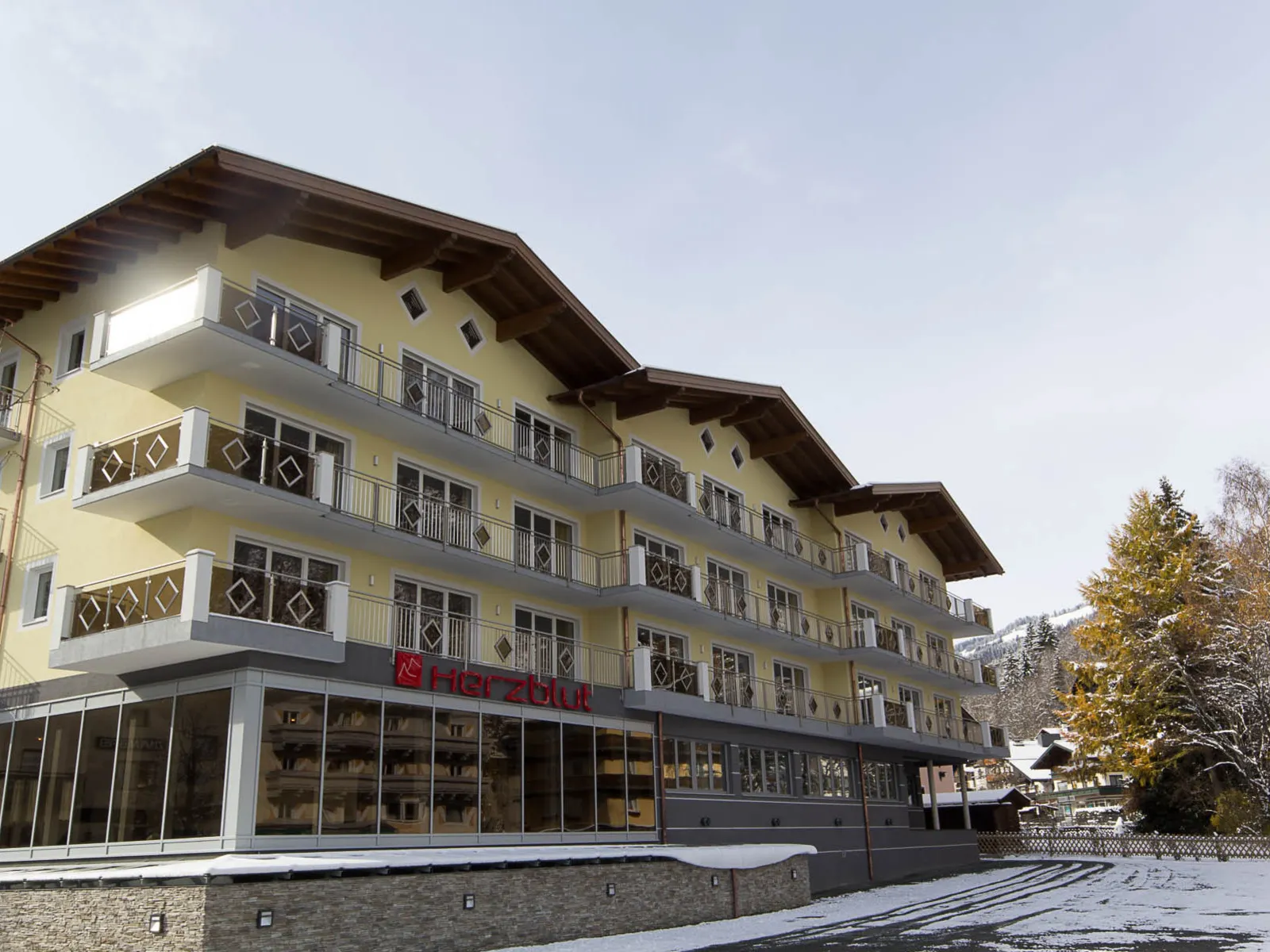 Hotel Herzblut - Buitenaanzicht
