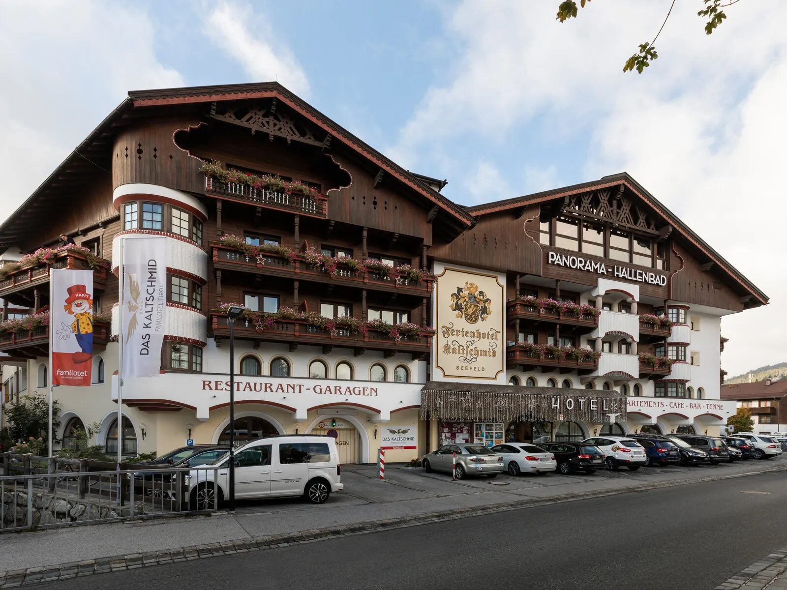 DAS Kaltschmid- Familotel Tirol - Buitenaanzicht