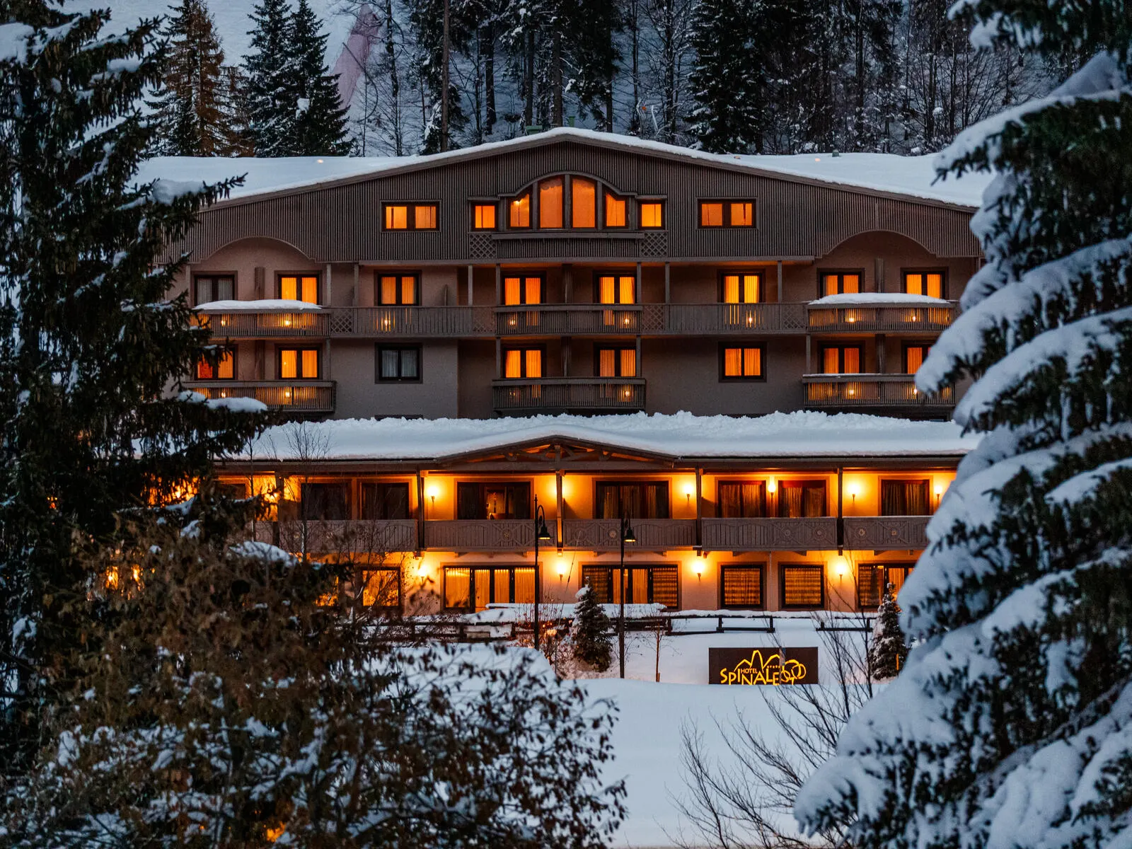 Hotel Spinale - Buitenaanzicht