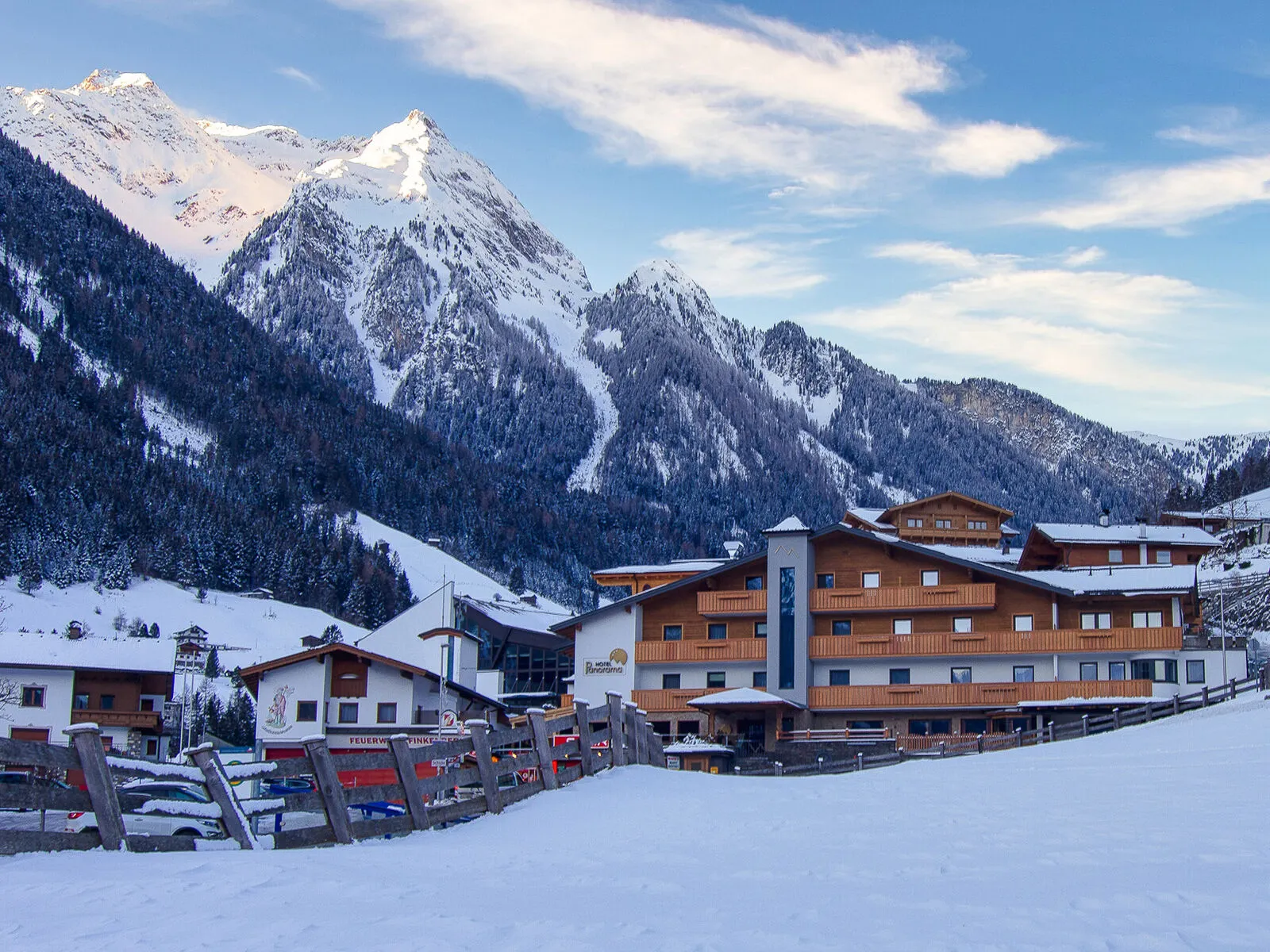 Hotel Panorama - Buitenaanzicht
