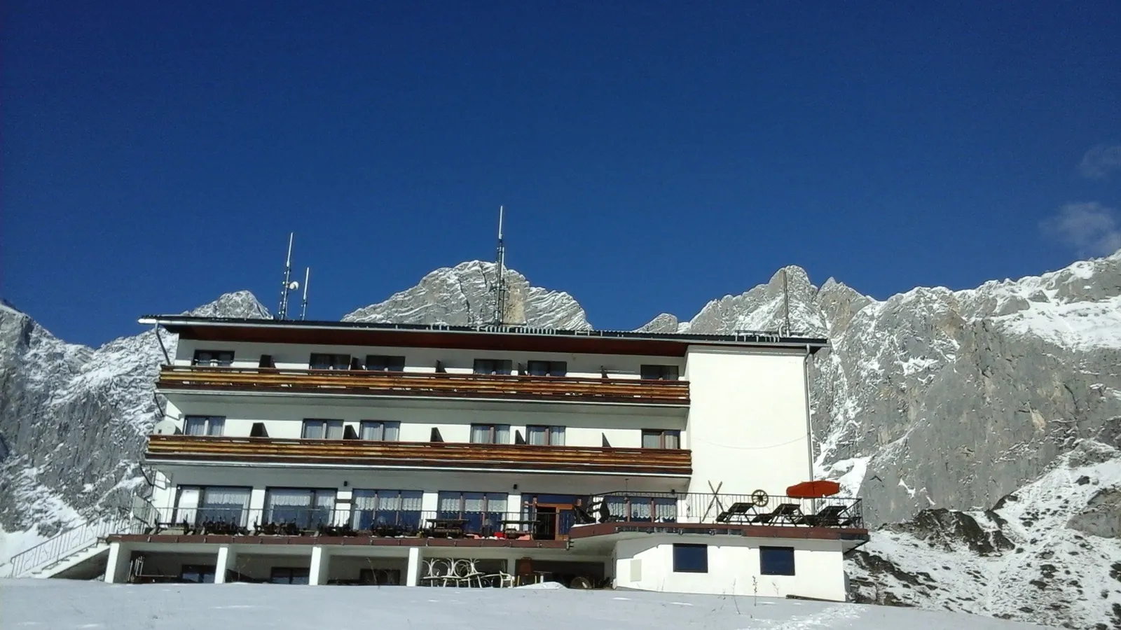 Berghotel Dachstein - Buitenaanzicht