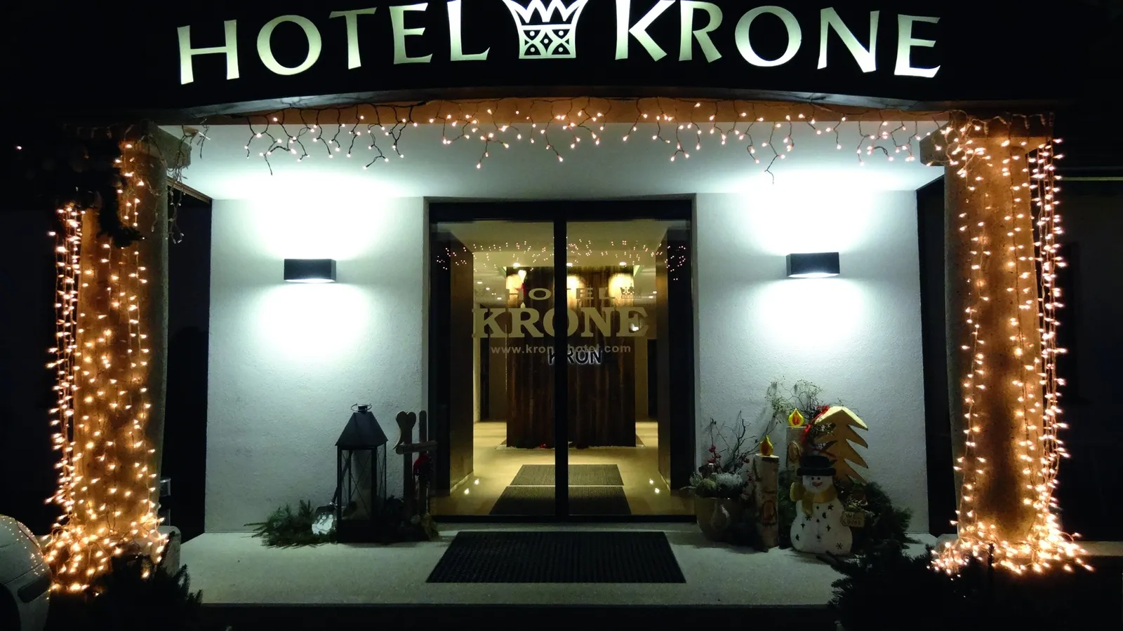Hotel Krone Oberperfuss - Buitenaanzicht