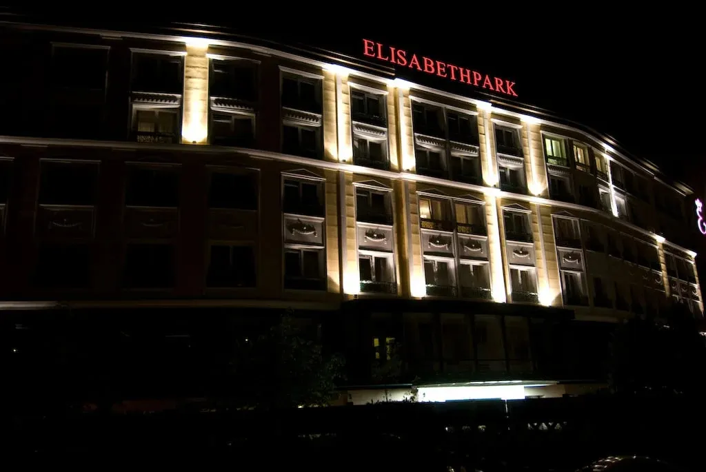 Thermal Resort Hotel Elisabethpark - Buitenaanzicht
