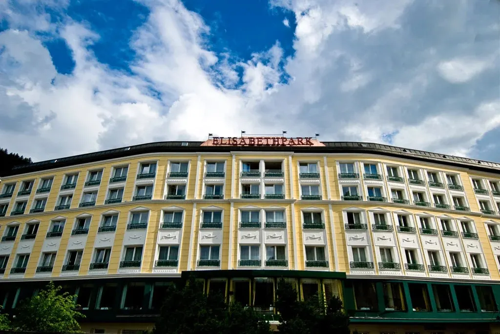 Thermal Resort Hotel Elisabethpark - Buitenaanzicht