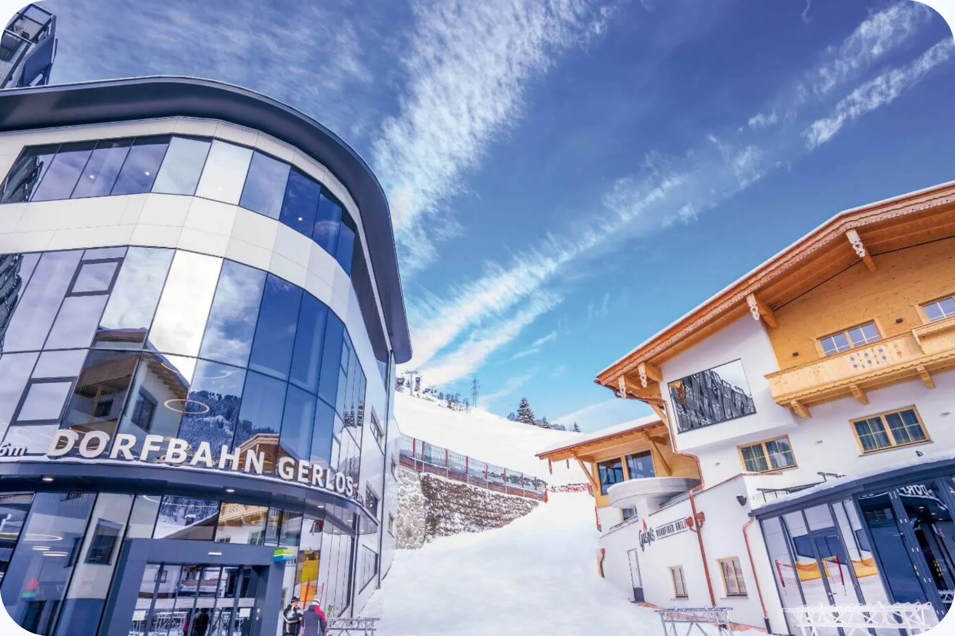 Hotel Gaspingerhof direct aan de piste en bij de skilift.