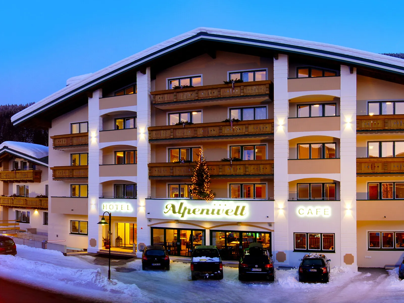 Hotel Alpenwelt - Buitenaanzicht