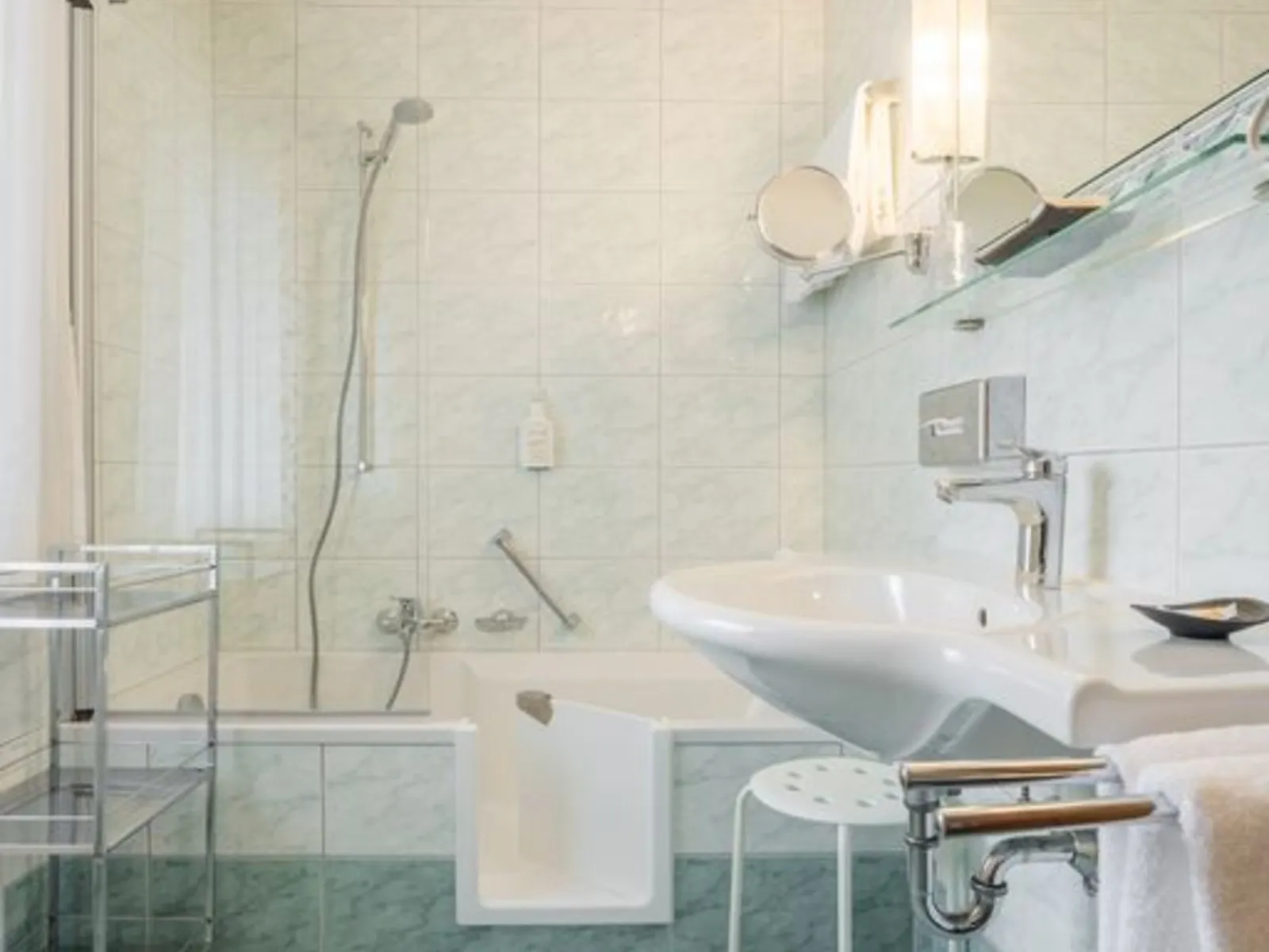 Hotel Schönegg - Kamer