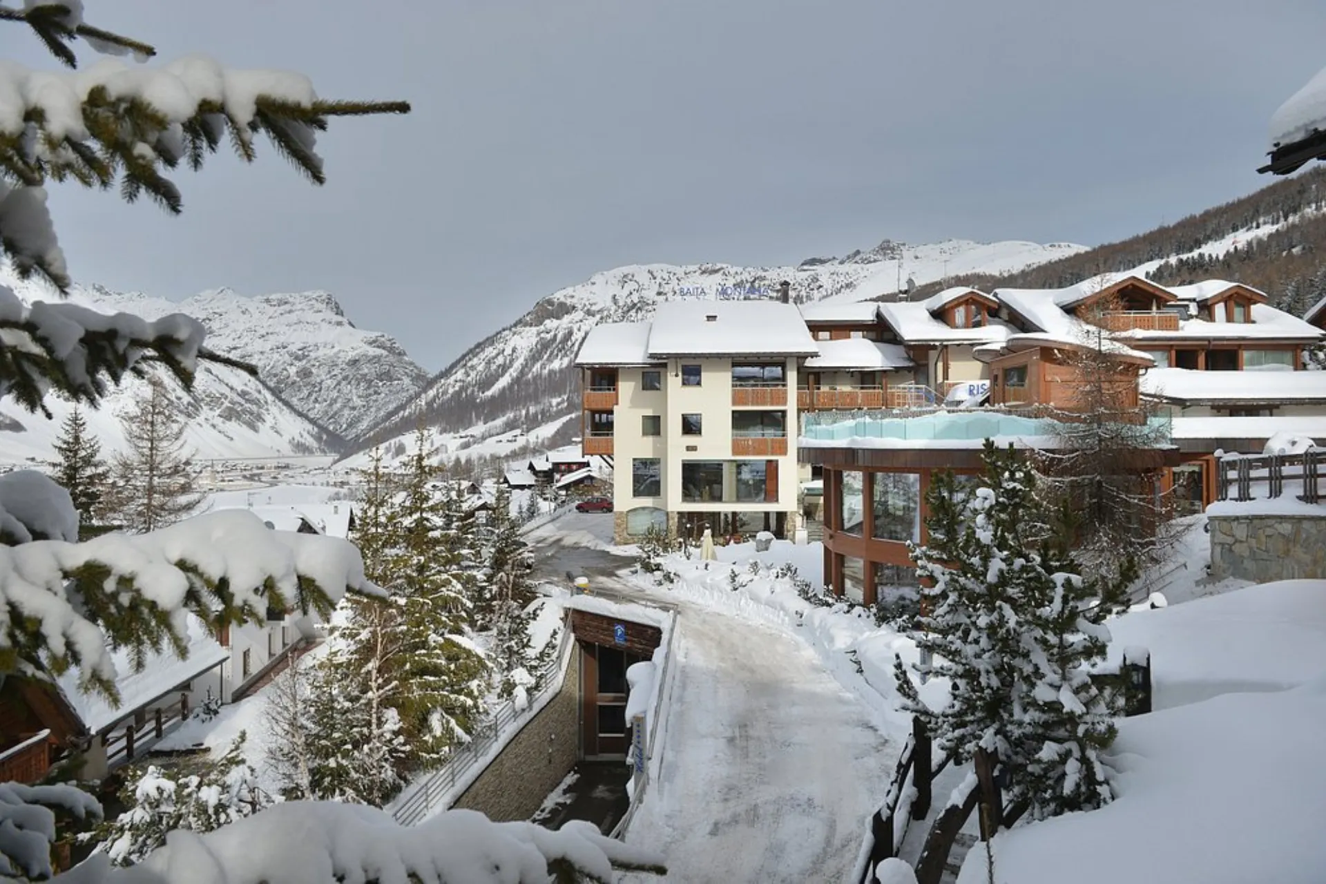 Hotel Baita Montana met Clubformule - buitenaanzicht