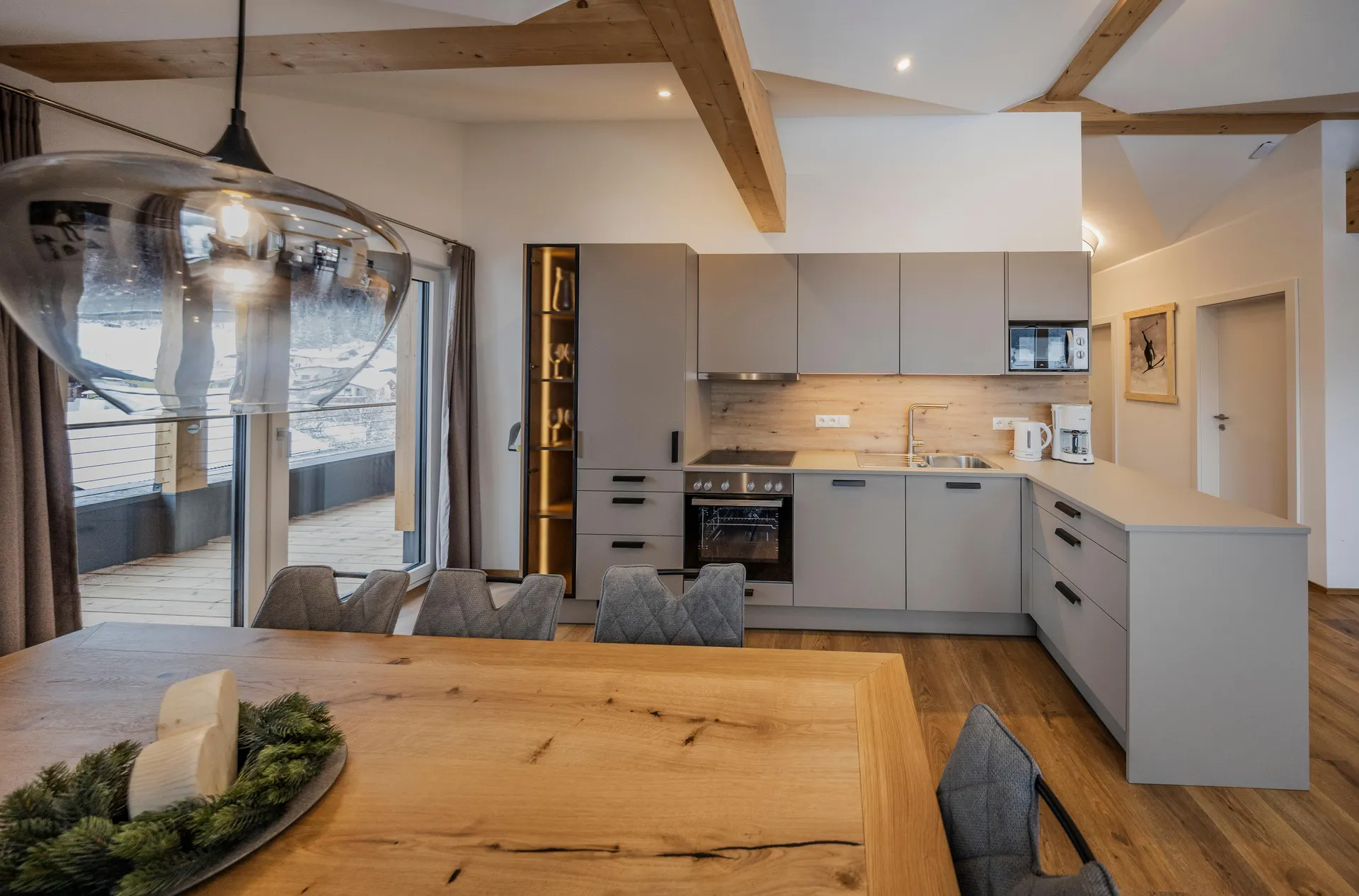 Zeitlos Apartements - Appartement met terras "Maresi"