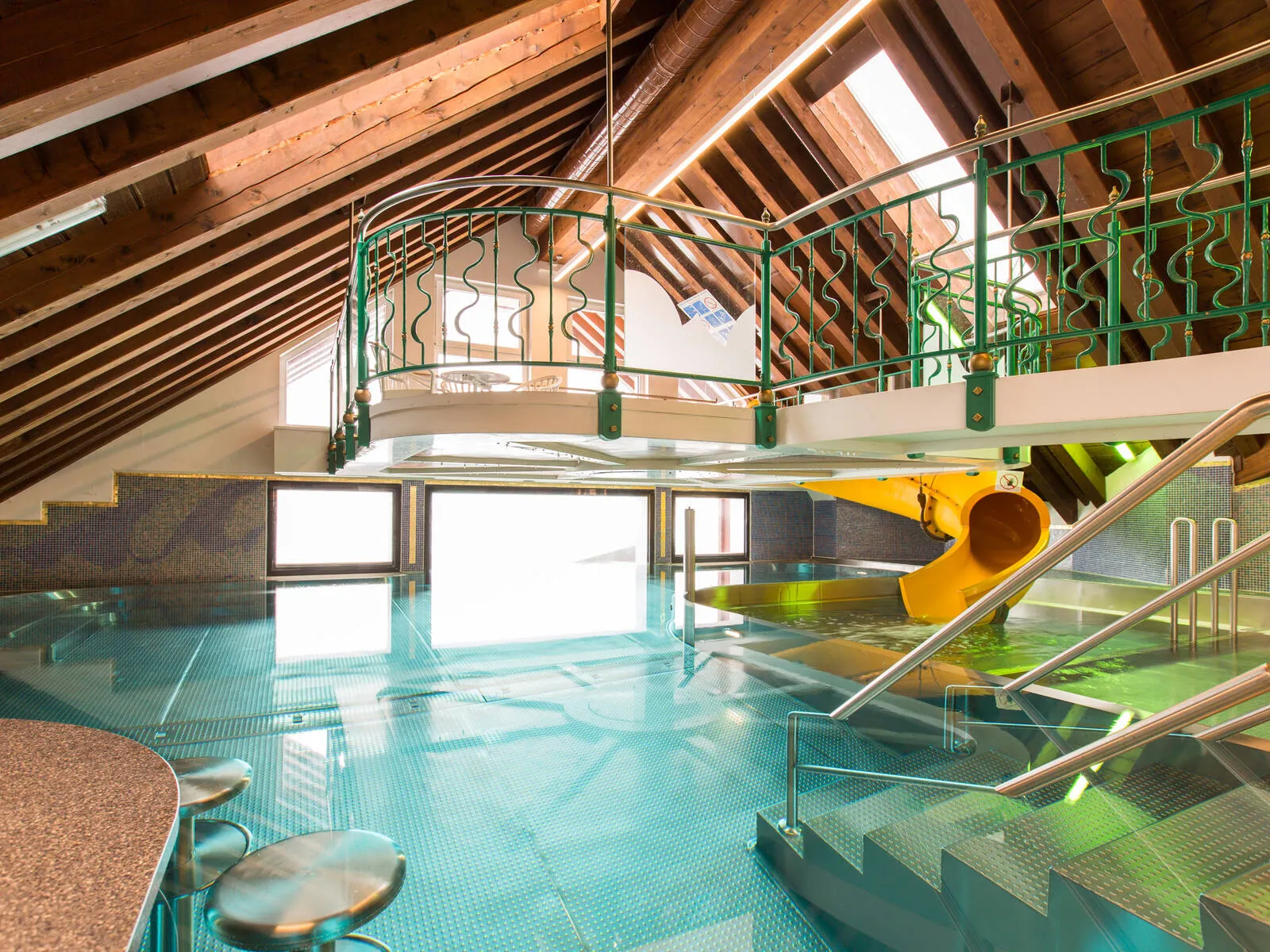 DAS Kaltschmid- Familotel Tirol - Zwembad