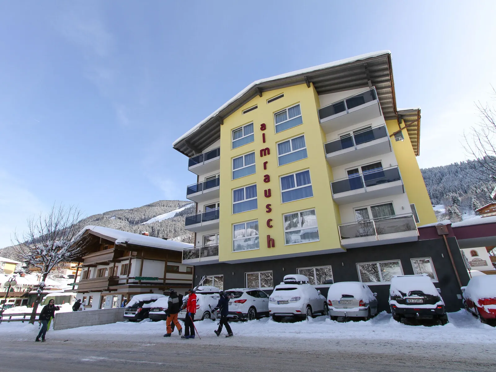 Hotel Almrausch - Buitenaanzicht