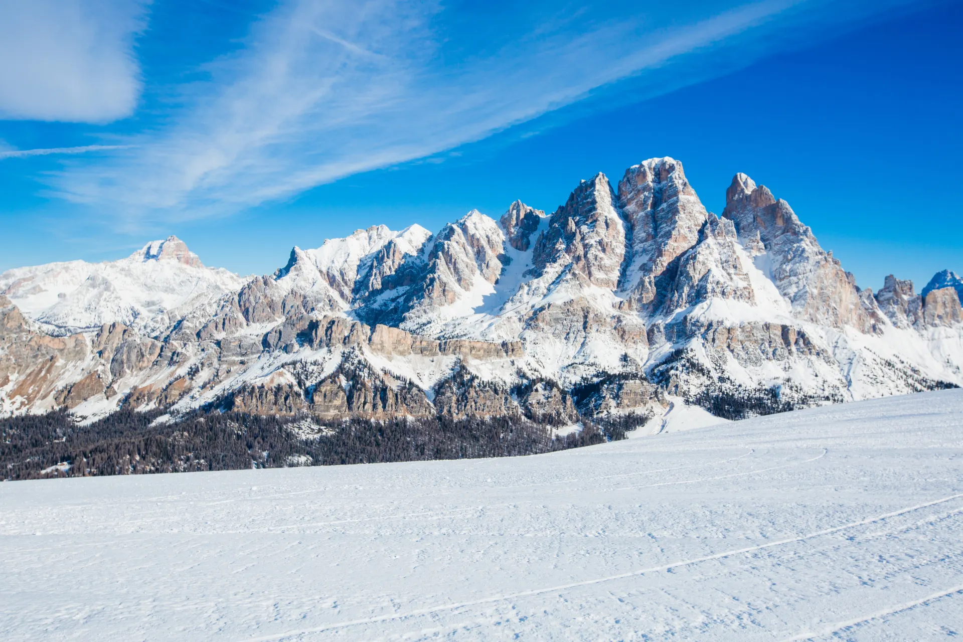 Het skigebied Dolomieten in Italië in de winter